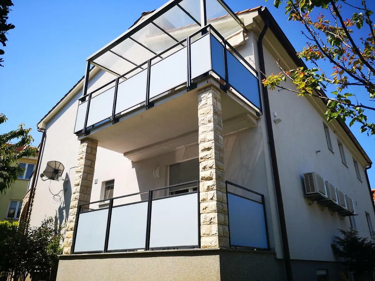 公寓 Villa Fucane Medulin Sea